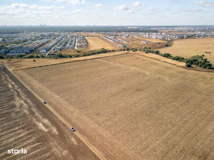Teren de 16500 mp, în Tunari