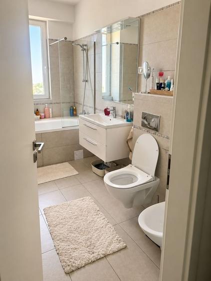 Penthouse cu 3 camere semidecomandat în Giroc