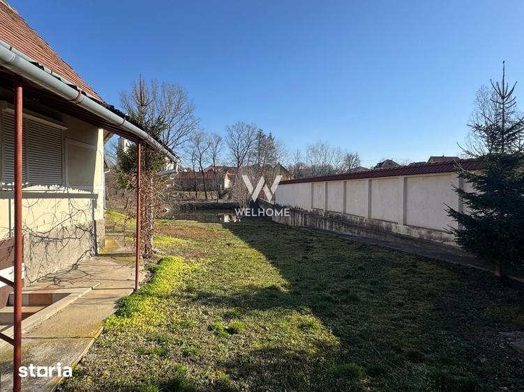 Casă cu 3 camere cu Teren 1500 Mp în Central