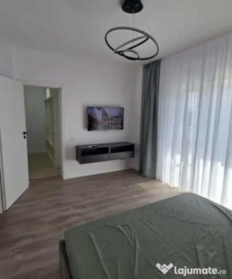 Apartament cu 2 camere decomandat în Kamsas