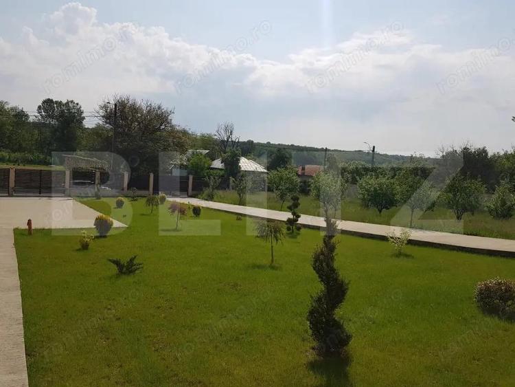 Casă cu Teren 3173 Mp în Central