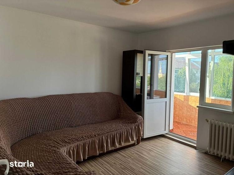 Vand apartament 2 camere decomsndat - 6
