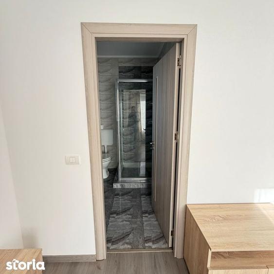 Casă cu 4 camere cu Teren 300 Mp în Central