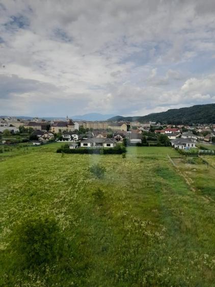 Apartament cu 2 camere decomandat, mobilat în Sud