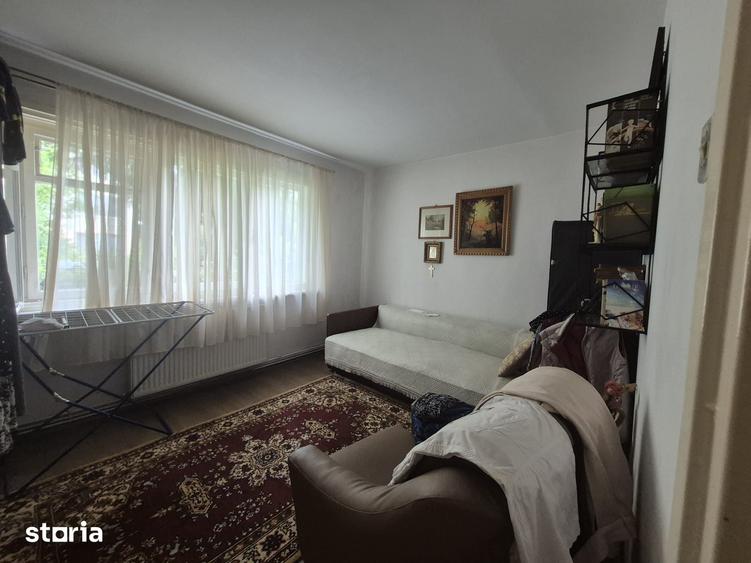 Apartament cu 2 camere semidecomandat în Orașul Vechi
