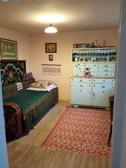 Casă cu 3 camere cu Teren 1827 Mp în Micăsasa