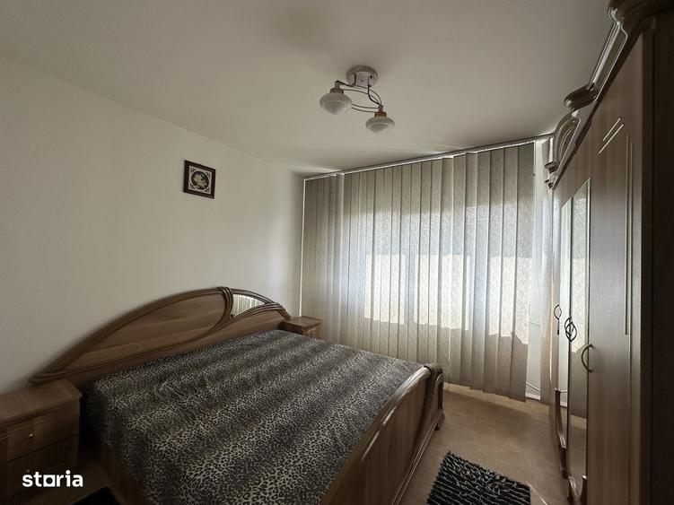 Apartament cu 2 camere decomandat în Malu Roșu