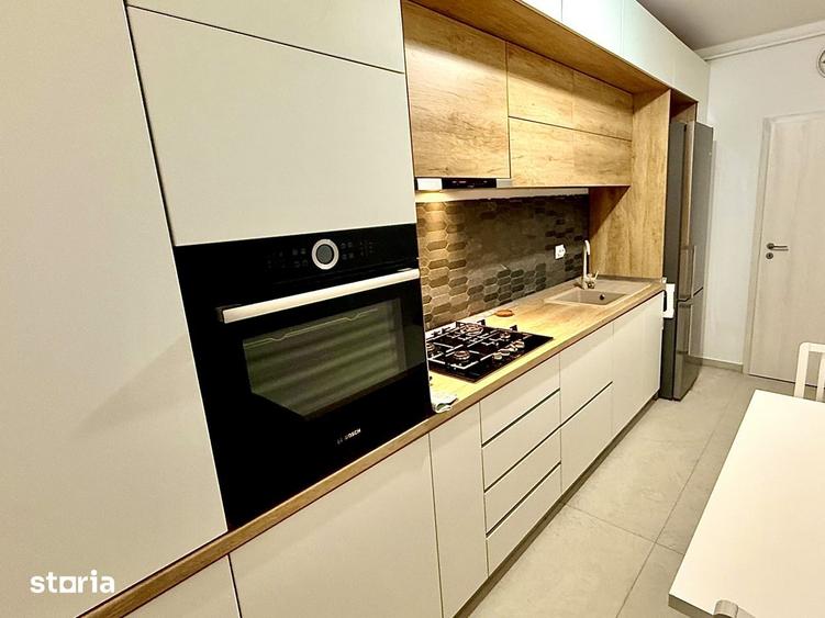 Apartament cu 2 camere decomandat, mobilat în Central