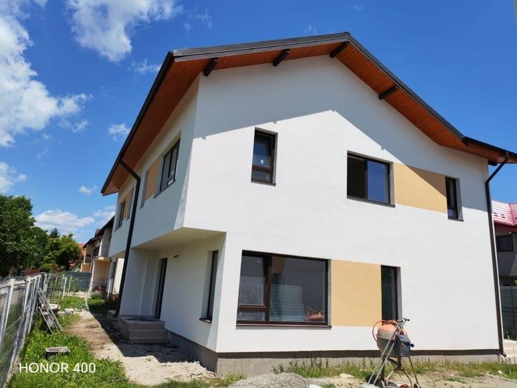 Casă individuală cu 4 camere cu Teren 250 Mp în Voila