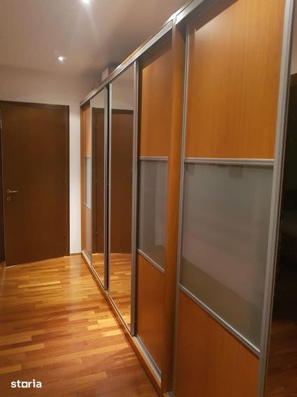 Apartament cu 3 camere în Herăstrău
