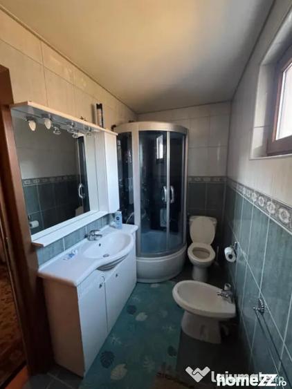 Casă cu 4 camere cu Teren 1000 Mp în Firiza