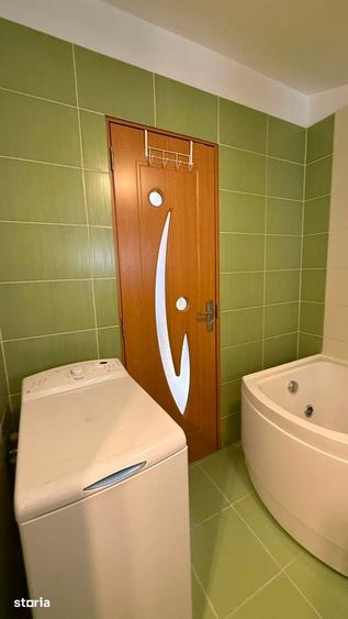Apartament cu 3 camere în 15 Noiembrie