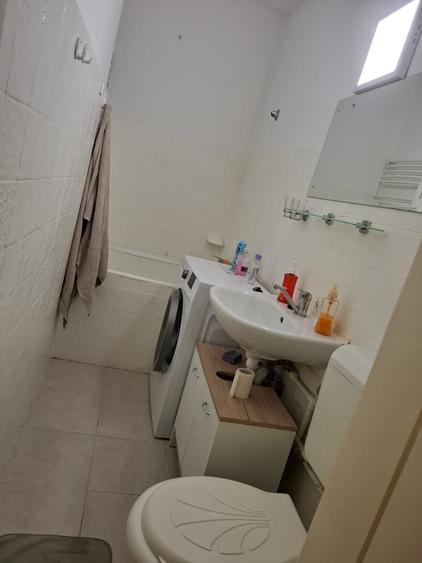 Apartament cu 2 camere decomandat în Calea Călărașilor