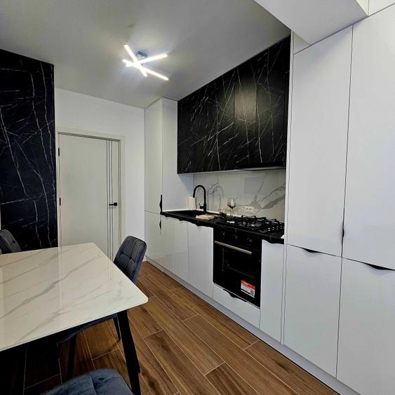 Apartament cu 2 camere decomandat în Exterior Vest