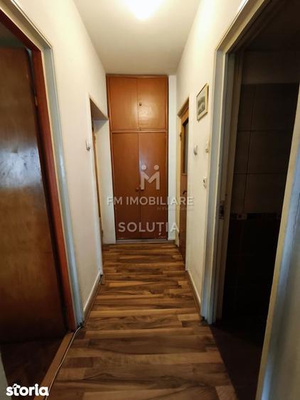 Apartament cu 3 camere decomandat în Orașul Vechi