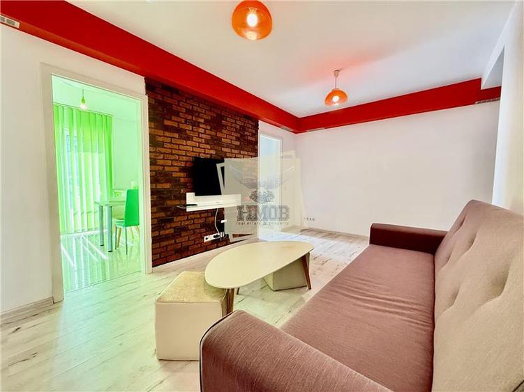 Apartament cu 2 camere semidecomandat, mobilat în Aeroport