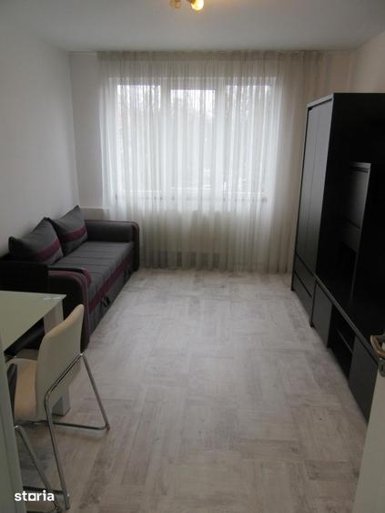 Apartament cu 3 camere decomandat, mobilat în Nord