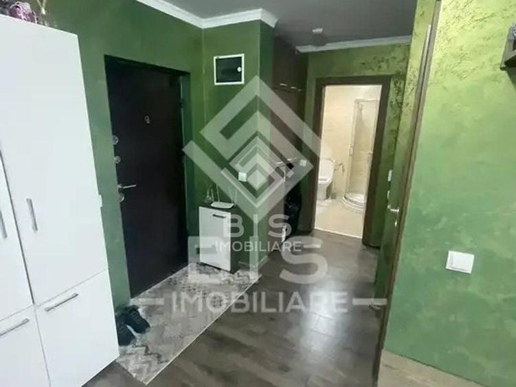 Apartament cu 4 camere decomandat în Exterior Est