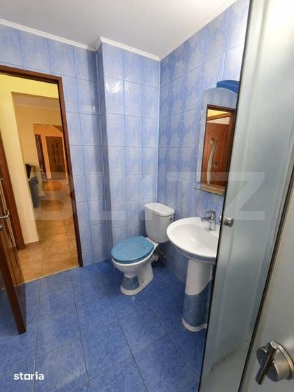 Apartament cu 3 camere decomandat în Central