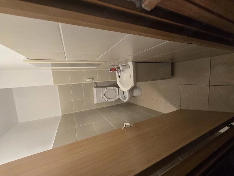 Apartament cu 3 camere semidecomandat în Olimpia-Stadion