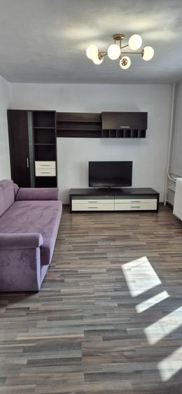 Proprietar-inchiriez 2 camere str.Drumul Taberei - 200 m parc Drumul Taberei & 100 m metrou - 5