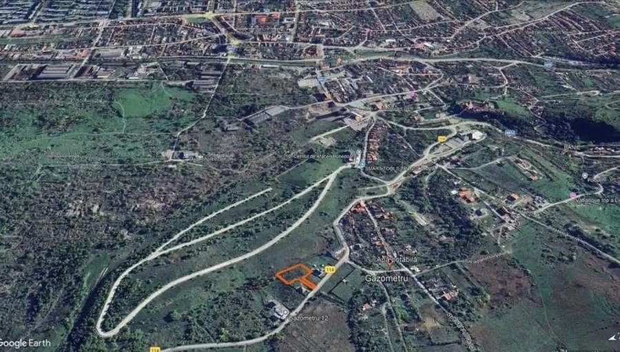 Teren de 2179 mp, în Central