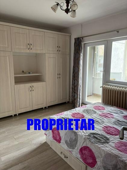 Apartament cu 3 camere decomandat în Bucovina
