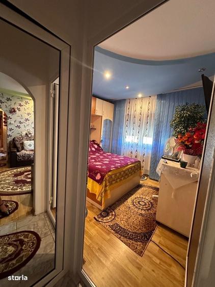 De vanzare apartament cu 3 camre si balcon, etaj intermediar 55000euro - 13