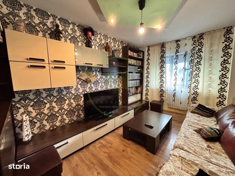 Apartament cu 4 camere decomandat, mobilat în Lăpuș