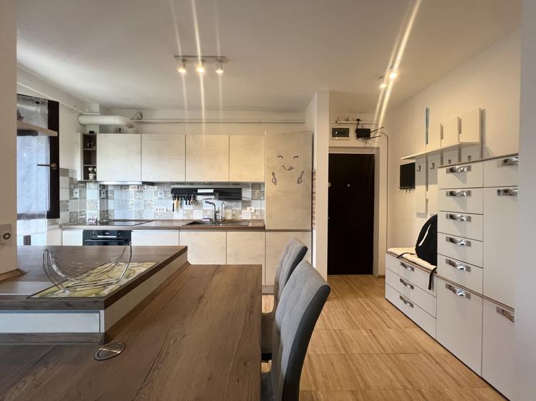 Apartament cu 2 camere decomandat, mobilat în Giroc