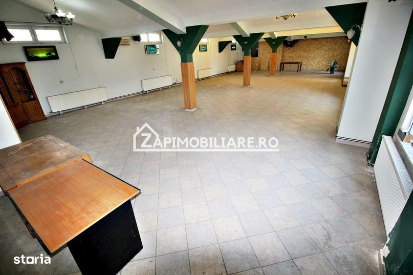 Spațiu comercial, de 200 mp, în Vălureni