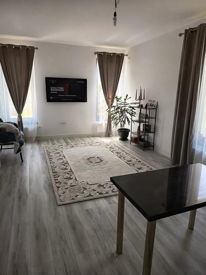 Casă cu 3 camere cu Teren 600 Mp în Sud