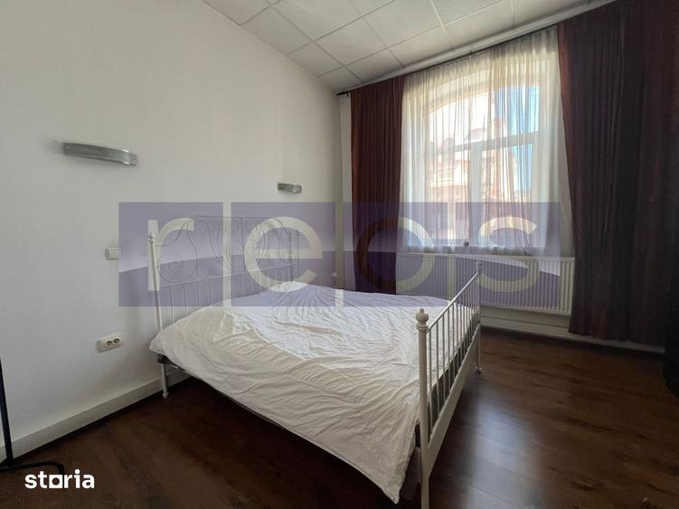 Apartament cu 3 camere semidecomandat în Coșbuc