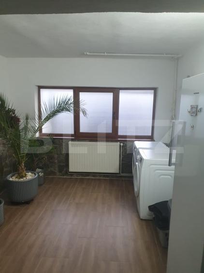 Casă individuală cu 4 camere decomandat cu Canalizare în Panduraș