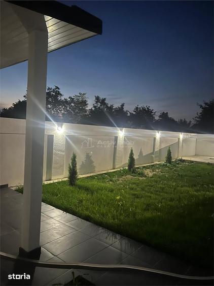 Casă cu 3 camere cu Teren 300 Mp în Central