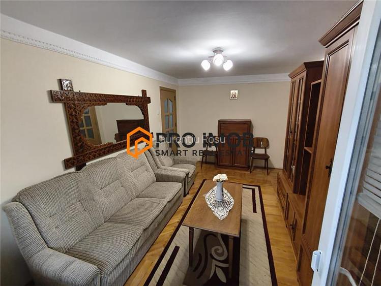 Apartament 3 camere cf 2 semidecomandat zona Crang