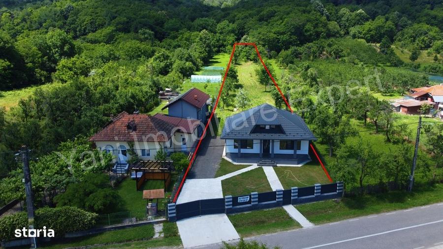 Casă cu 3 camere în Valea Brazilor