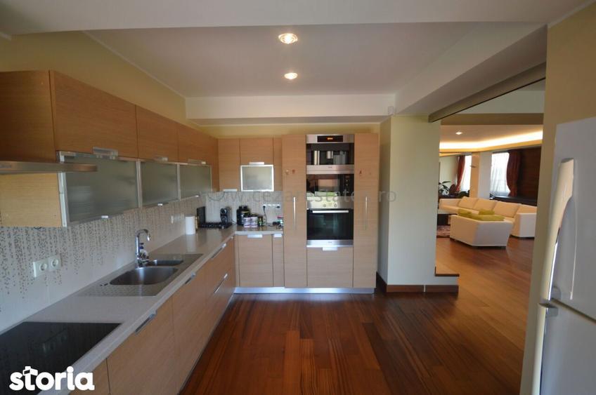 Apartament cu 6 camere în Herăstrău