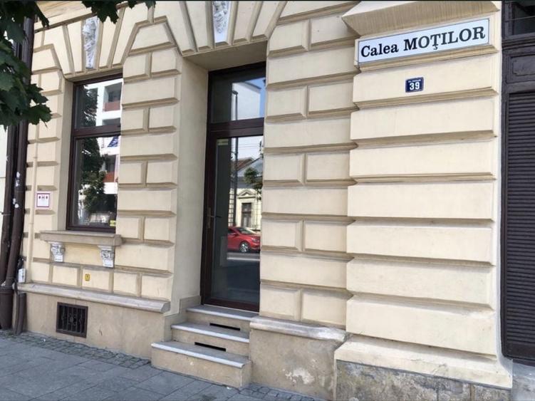 Apartament cu 2 camere nedecomandat în Ultracentral