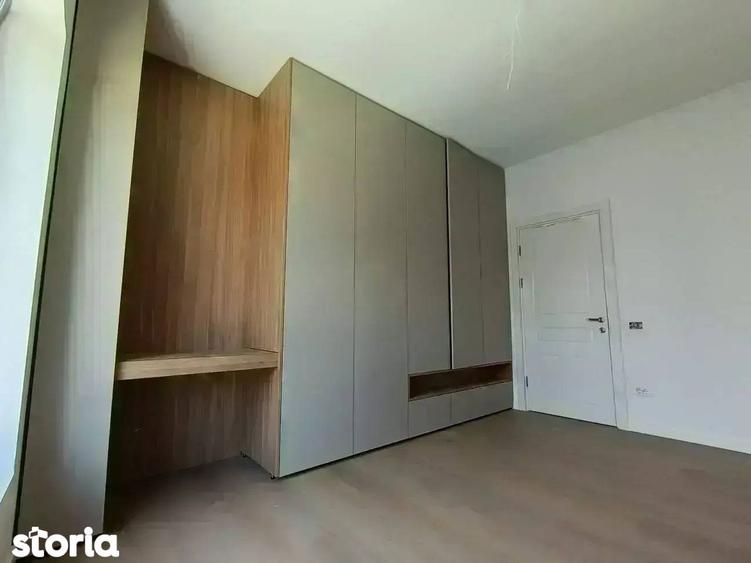 Casă cu 4 camere cu Teren 153 Mp în Titan