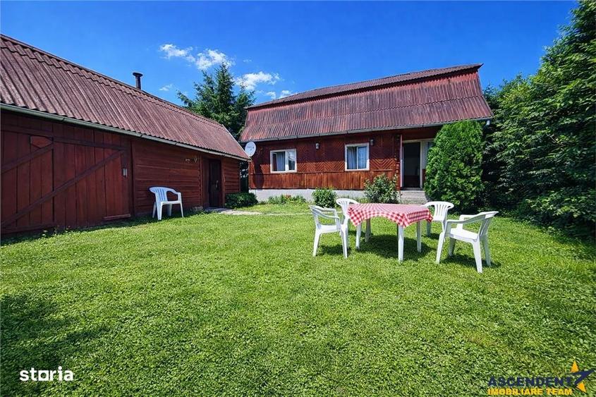 Casă cu 3 camere cu Teren 1360 Mp în Lunca