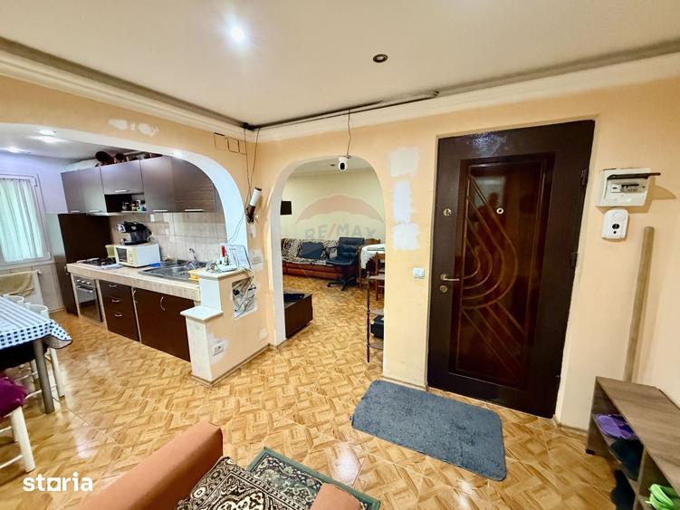 Apartament cu 4 camere în Gară