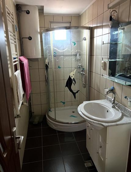 Apartament cu 2 camere decomandat în Topleț
