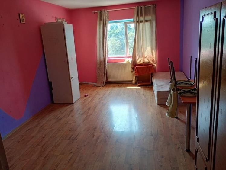 Vând apartament spațios oportunitate în zona Mărășești Bacău - 3