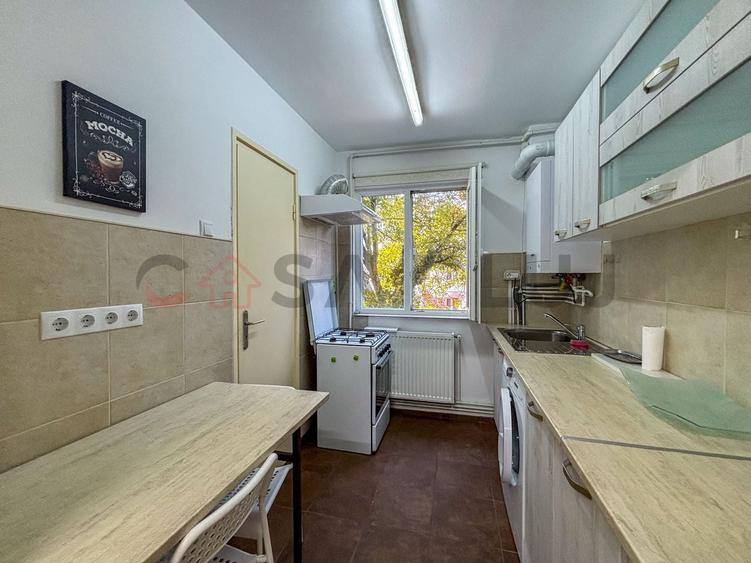 Apartament cu 2 camere semidecomandat, mobilat în Gheorgheni
