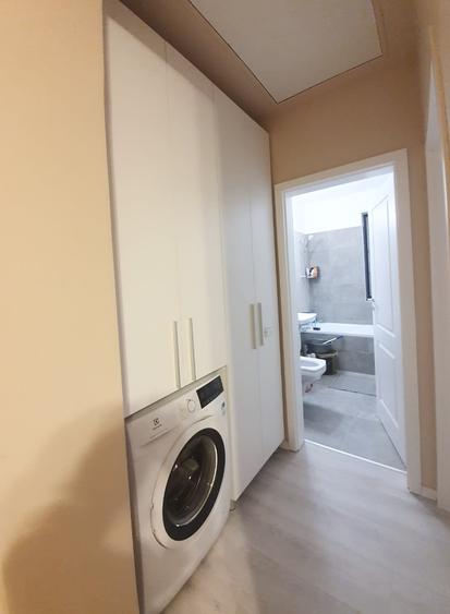 Apartament cu 2 camere semidecomandat, mobilat în Giroc