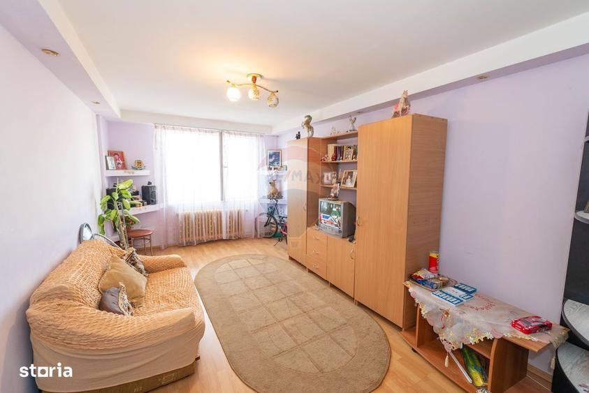 Apartament cu 3 camere decomandat, mobilat în Nicolae Grigorescu