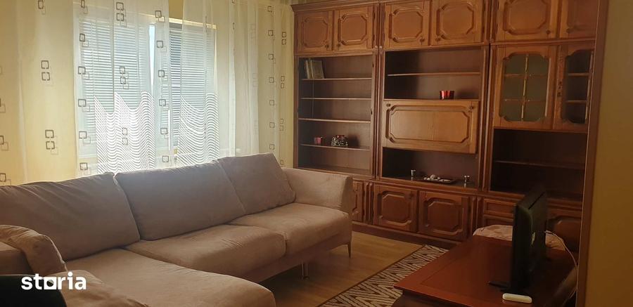 Apartament cu 2 camere decomandat, mobilat în Exterior Vest