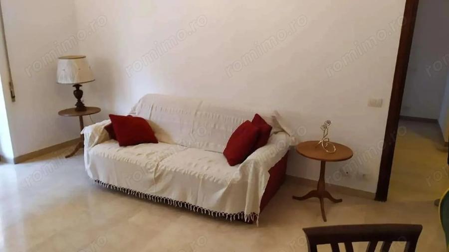 Apartament de vanzare cu 2 camere in zona Titan aproape de metrou - 1