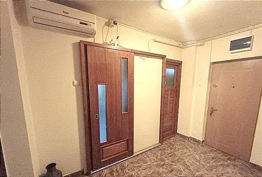 Apartament cu 3 camere decomandat în Gara